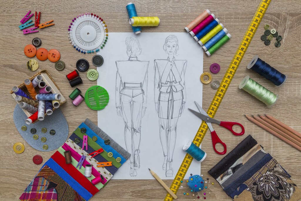 ファッションデザイナーのお仕事とは?またファッションデザイナーになる為には?